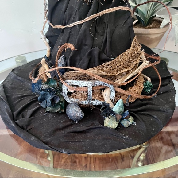 Witch Halloween costume, hand made, artist Jaqueline Cruz, dark devil + with hat - Picture 15 of 16